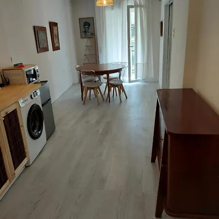 Luxury By The White Tower